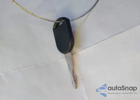 2011 Ford F-150 Lariat from USA, damaged, VIN 1FTFW1ET8BFD32818